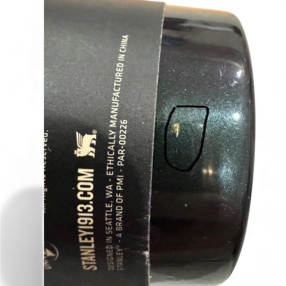 Stanley Wicked 40oz Stainless Steel H2.0
Flowstate Quencher Tumbler Elphaba - Picture 10 of 11